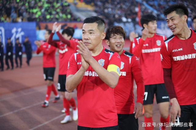 欧洲杯-巴斯托尼巴雷拉破门 意大利2-1逆转胜