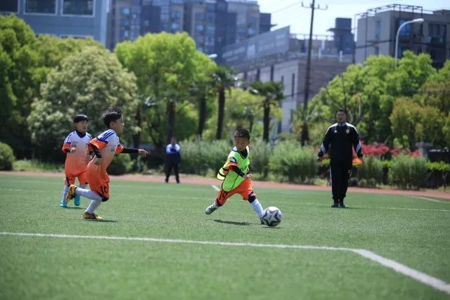 郭艾伦9中0广州负吉林 姜伟泽23分琼斯23+13